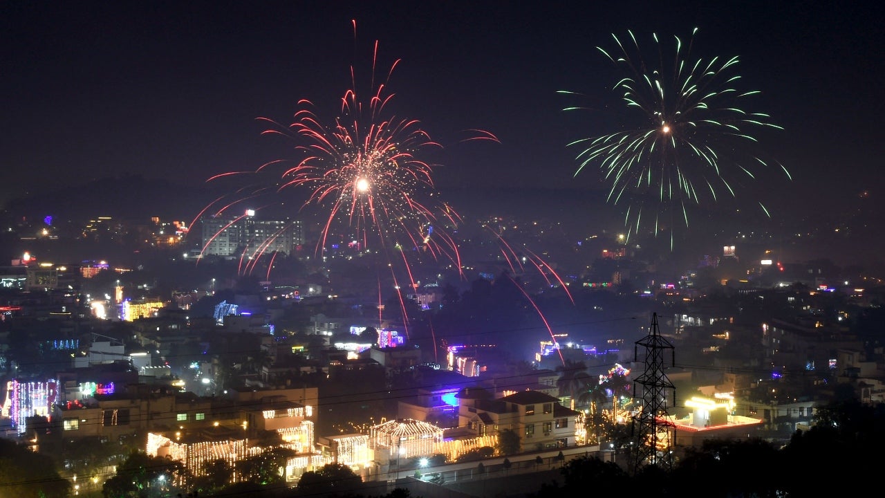 in-diwali crackers