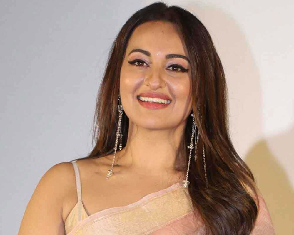 sonakshi-sinha-wraps-up–fallen–shoot-2021-03-28