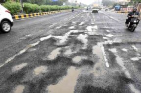 ahmedabad road broken