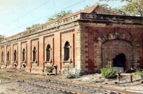 vadodara railway saloon building