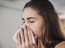 Female_Sneezing_1200x628-facebook