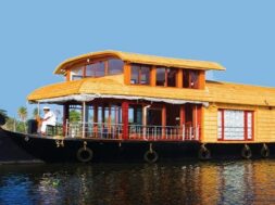 Ahmedabad rever floating restaurant-1