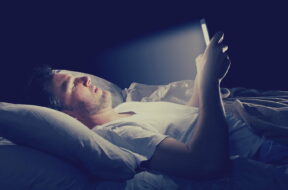 does-blue-light-really-affect-your-sleep