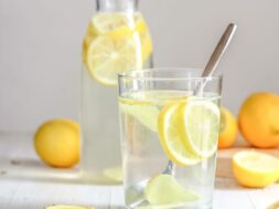 Body-Cleansing-Lemon-Ginger-Water-1