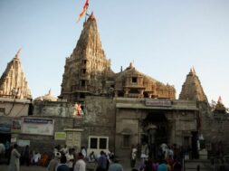 dwarka temple revoi.in