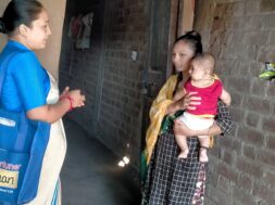 Priyankaben with her baby and SuPoshan Sangini