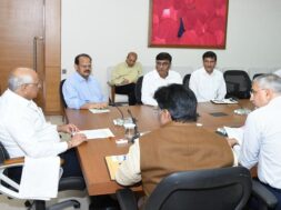 cm meeting in gandhinagar