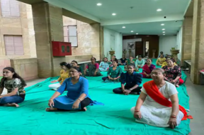 gujarat uni,yoga