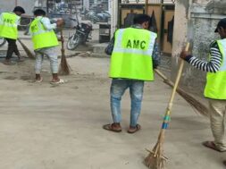 tharad, amc worker